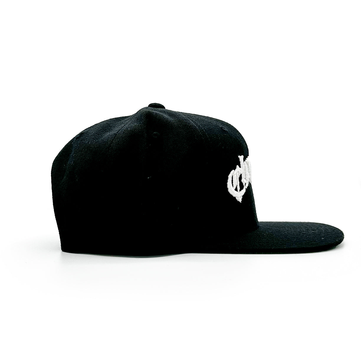 Chapter 17 text logo - Snapback - 2023 - Black