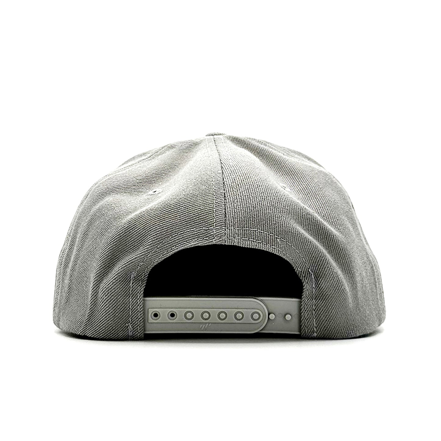 Chapter 17 text logo - Snapback - 2023 - Grey
