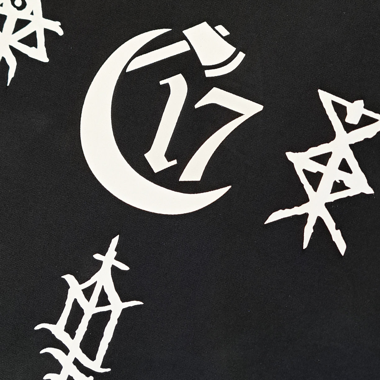 Chapter 17 - 4 Runes - Luxury Hoodie