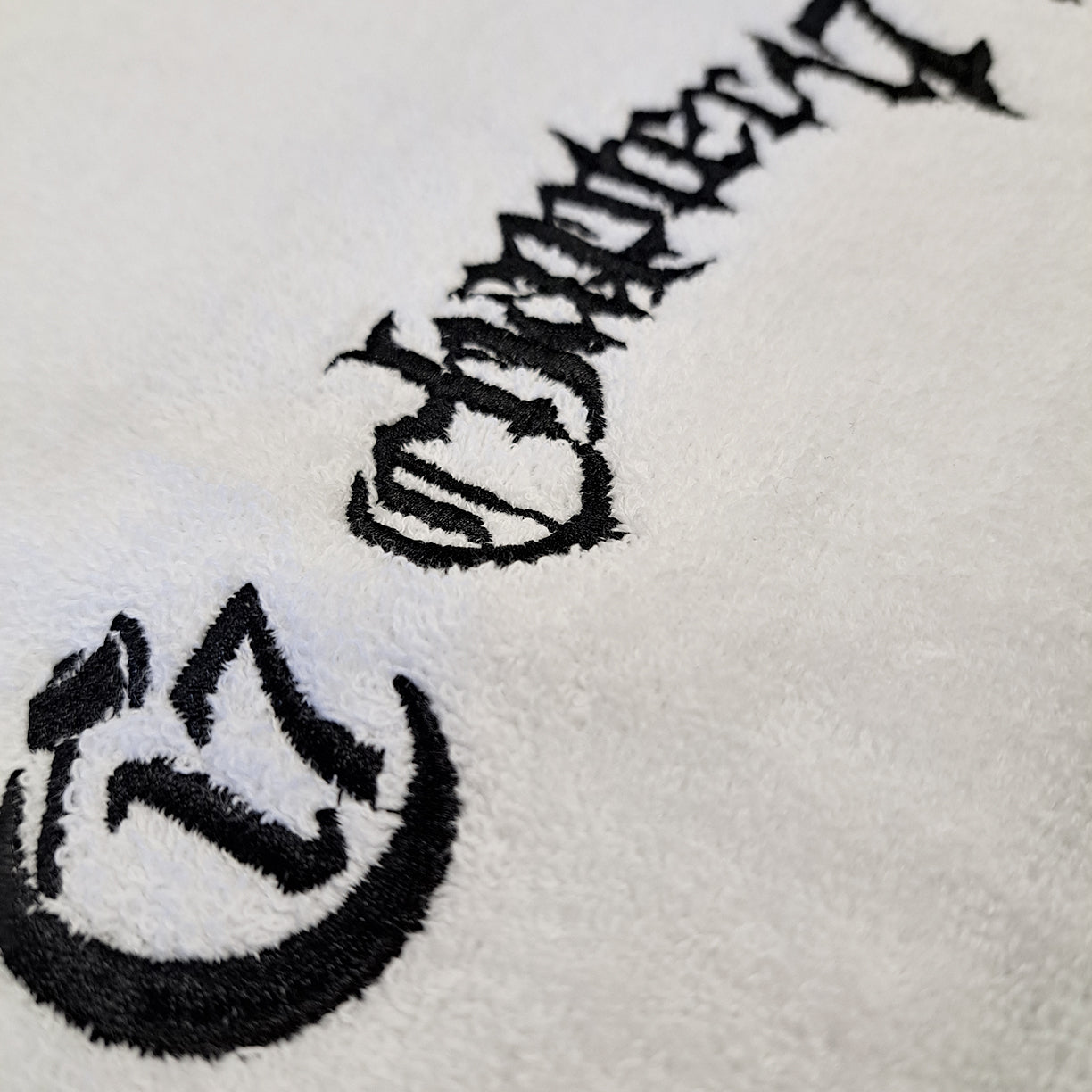 Chapter 17 Embroidered Hand Towel