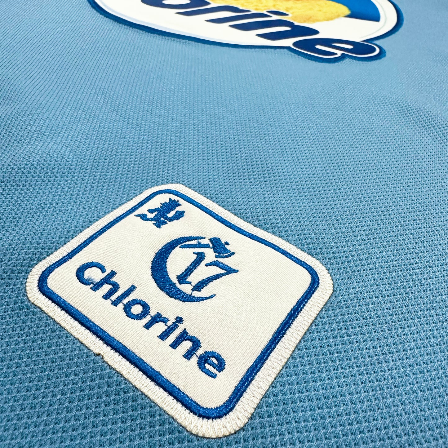 Chlorine Snuggalo - V-neck pullover Jersey - Baby Blue